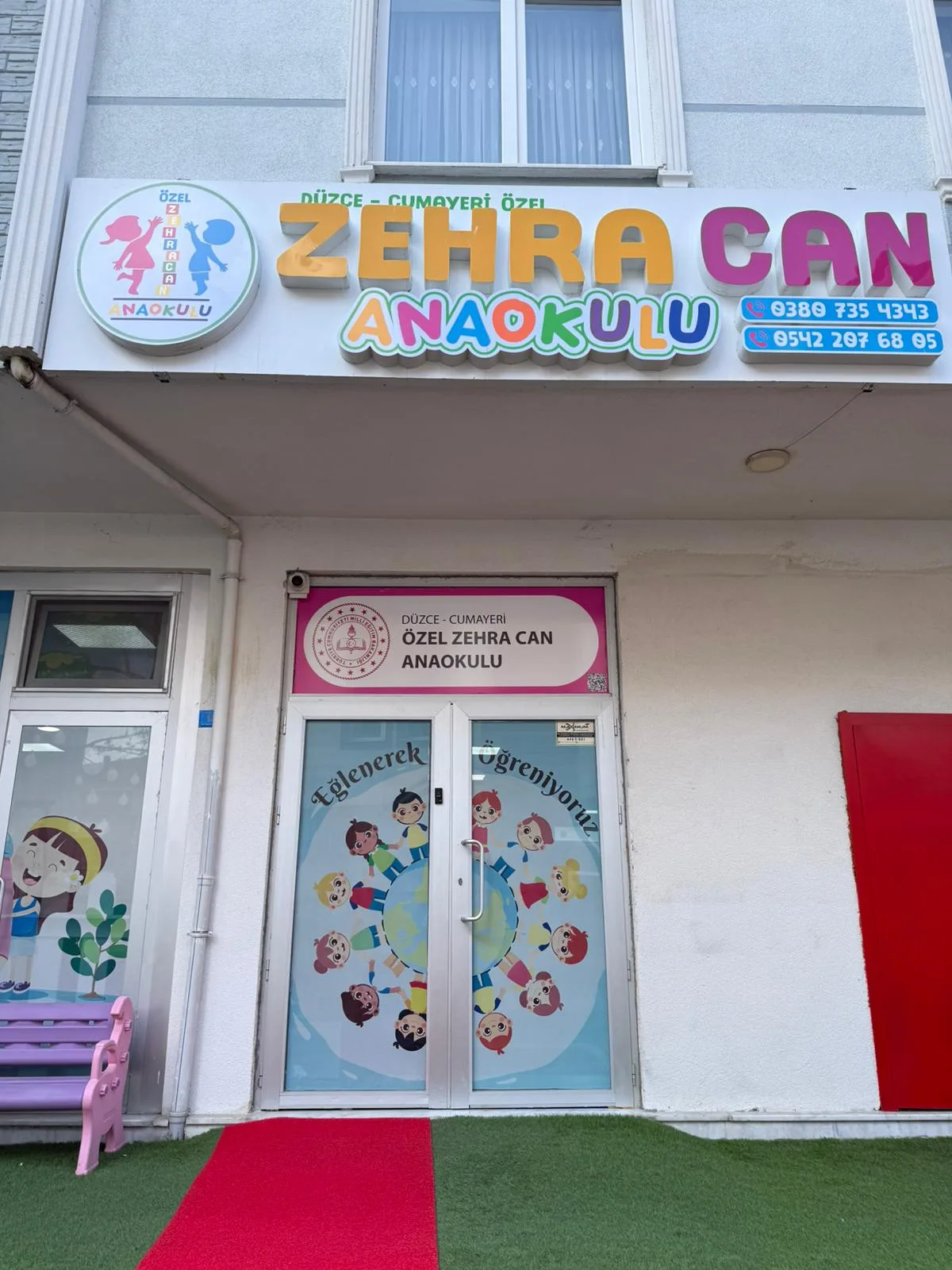 Okul dış görünümü